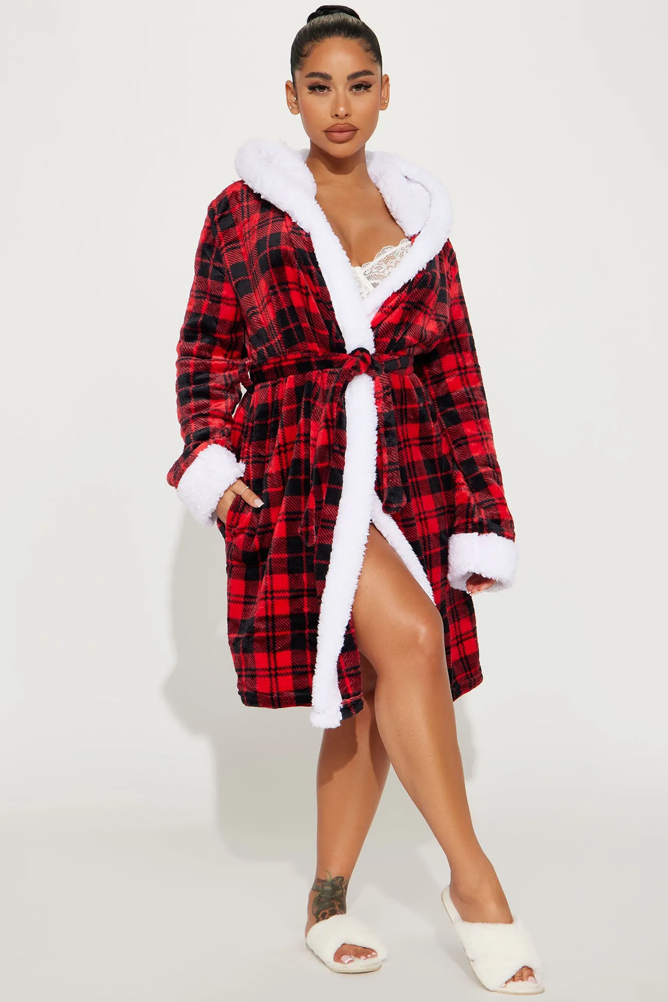 All Cozied Up PJ Plush Robe - Black/Red