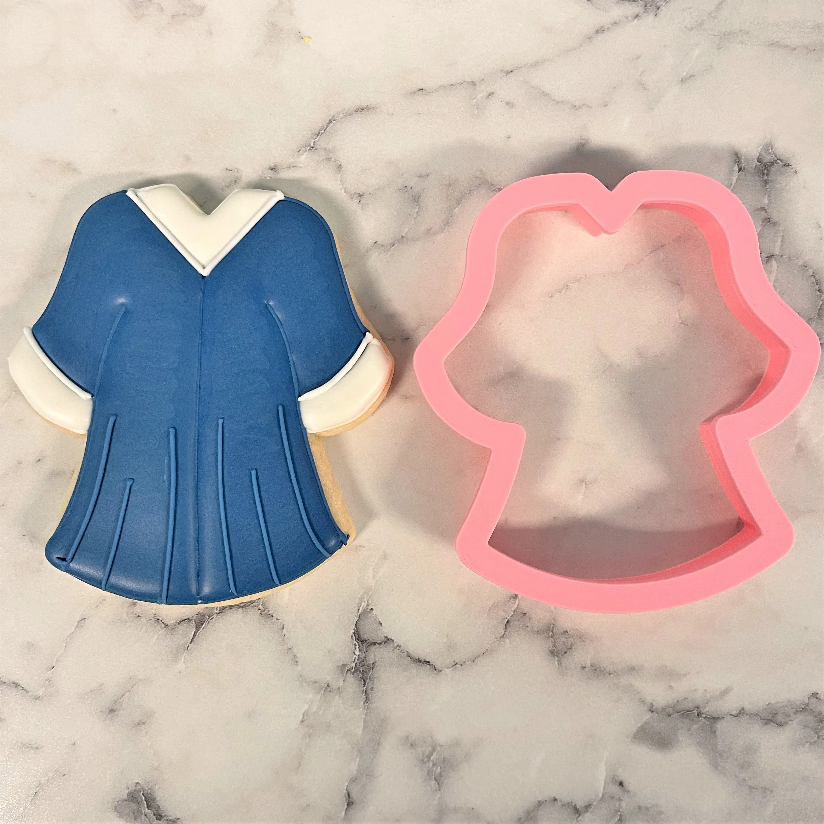 Graduation Robe Cookie Cutter