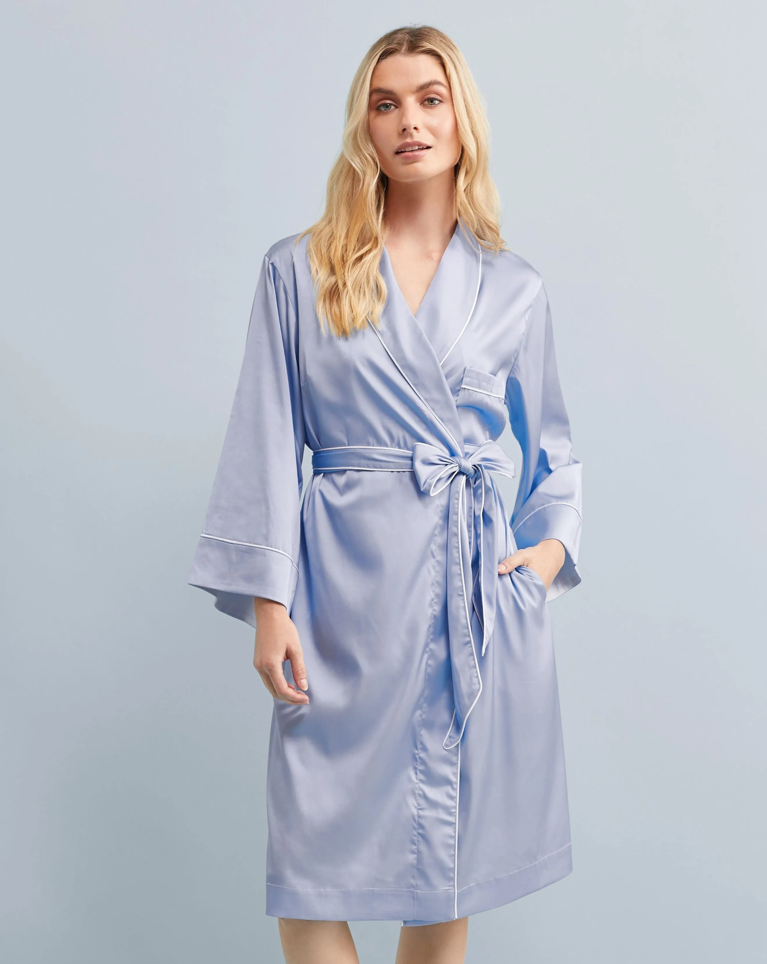 Halston x Homebodii Cleveland Robe - Eggshell Blue