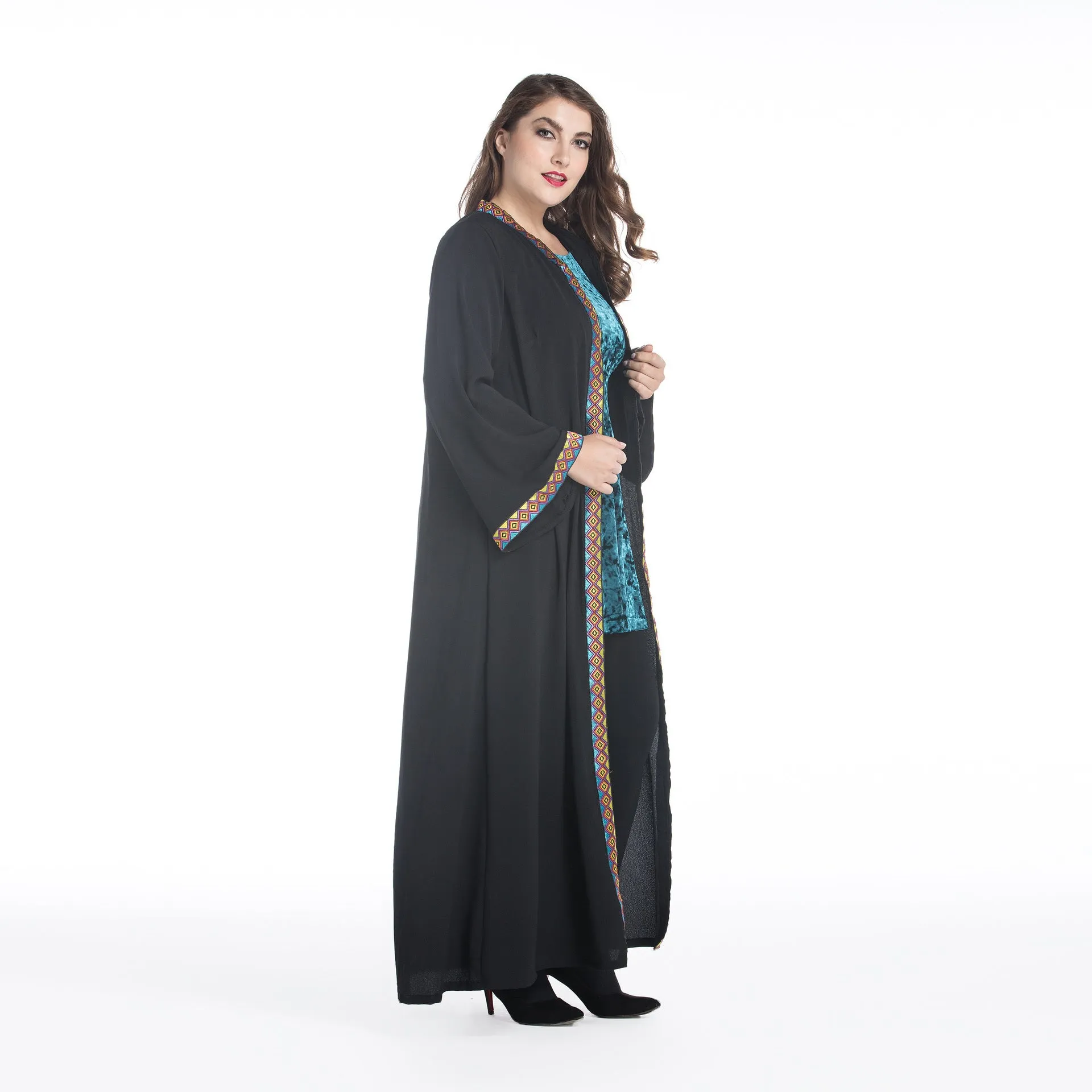 Loose Plus Size Paris Beads Retro Patchwork Long Sleeve Robe