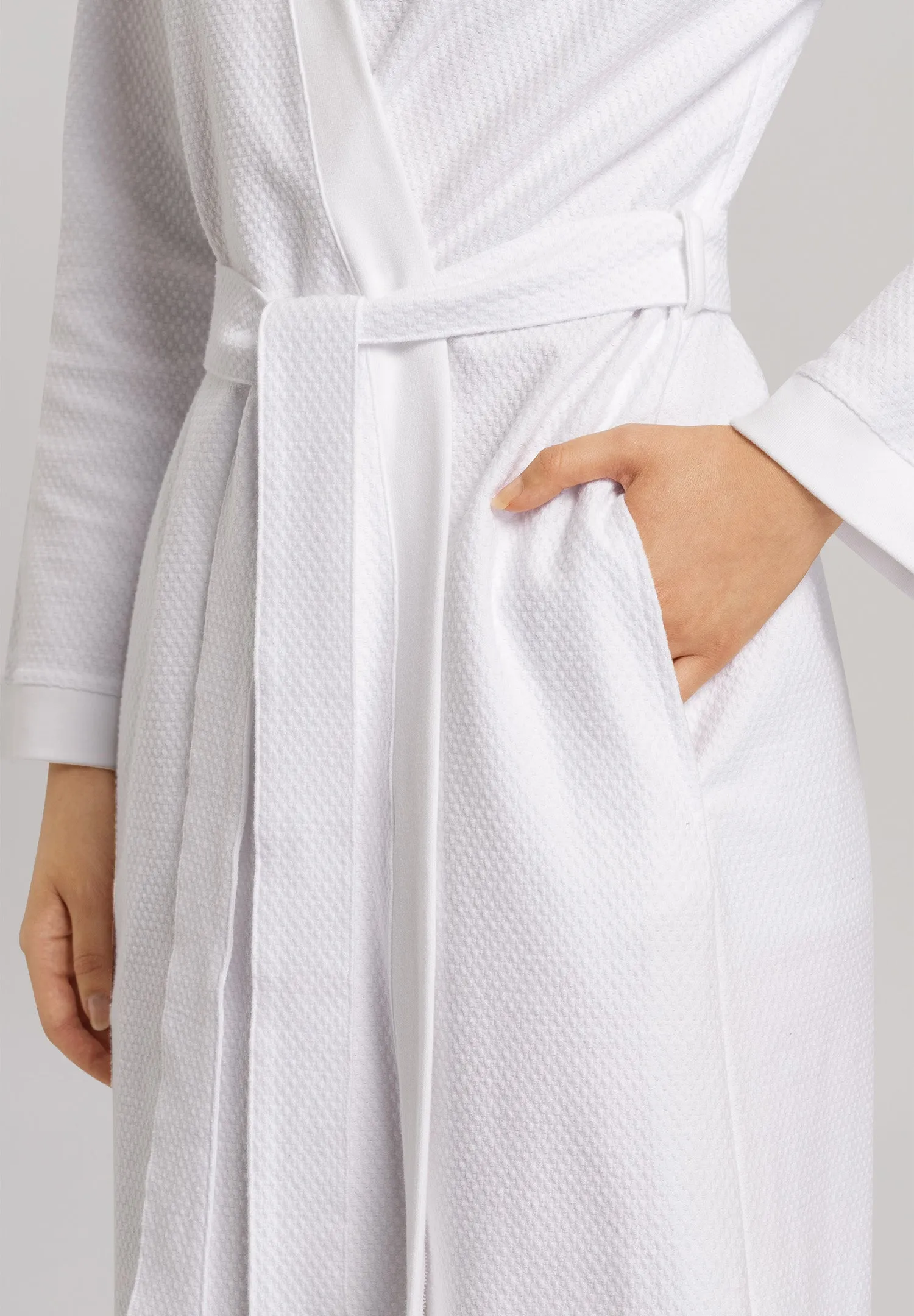 Robe Selection Cotton Pique Robe | White 77303-101